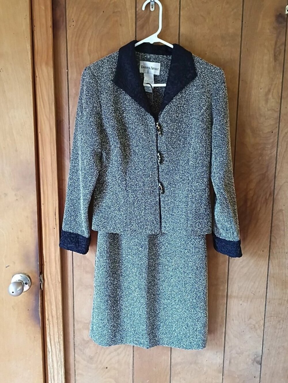 Danny & Nicole 2 Piece Skirt Suit Women 4P Black White Career Church